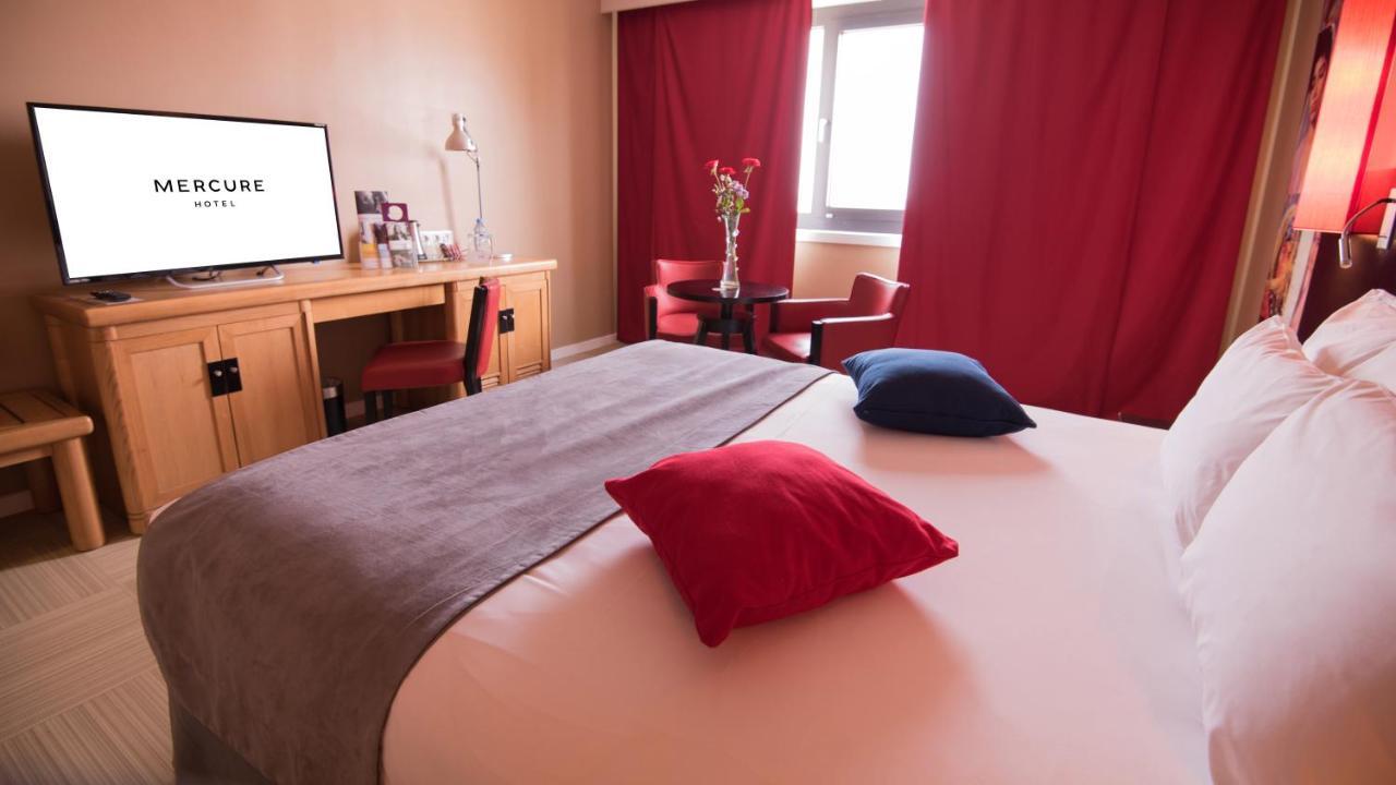 Hotel Mercure Alger Aéroport Dar el Beïda Esterno foto A room at Mercure Paris 15e